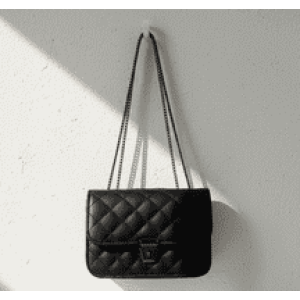 the classic quilted chain bag – available in black and white